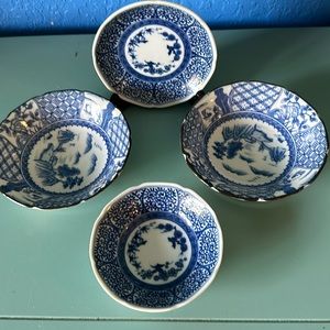 4 Japanese Vintage Blue & White Bowls
